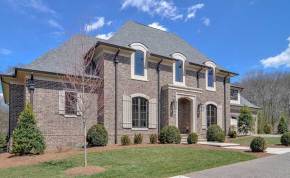 911 Dorset Drive