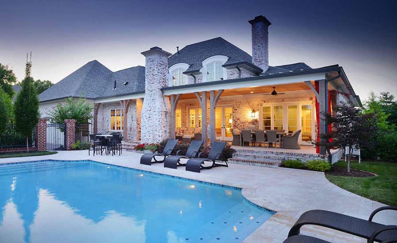French-Country-Inspired-Pool