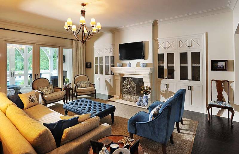 French-Country-Cottage-Living-Room