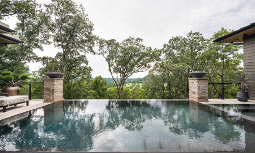 Hillside Retreat - Pool View