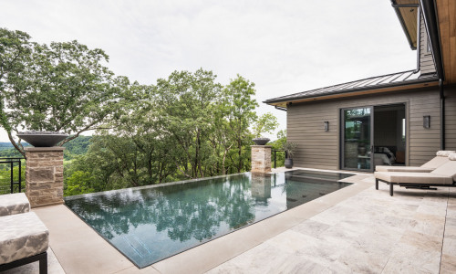 Hillside Retreat - Pool View