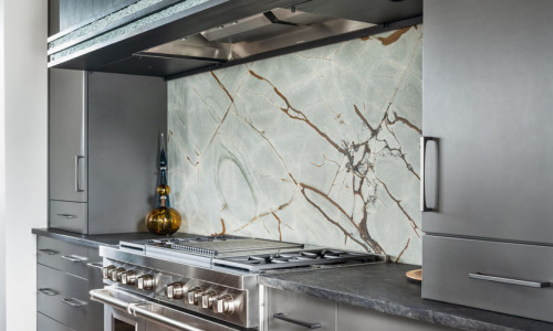 Hillside Retreat - Kitchen Backsplash