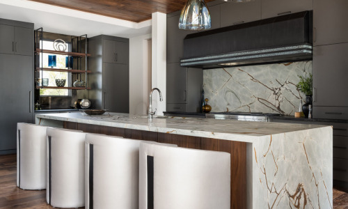 Hillside Retreat - Kitchen