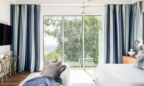 Hillside Retreat - Bedroom