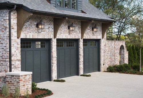 Castle Parade Home Garage