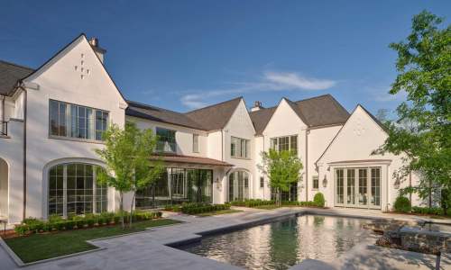 Lynnwood Estate - Outdoor Living in Style – Pool, Spa, and Courtyard by Castle Homes