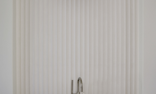 LB1021-ZR-I_Primary_Ensuite_1_002