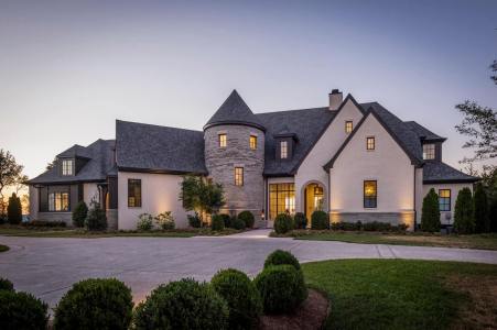 Spyglass Manor Exterior