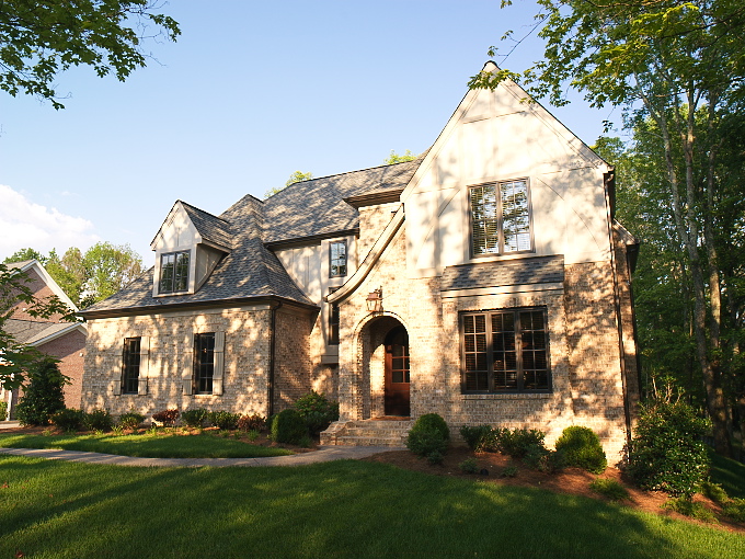 Castle Homes featured in the Tennesseean: Million-dollar homes scale down for quality